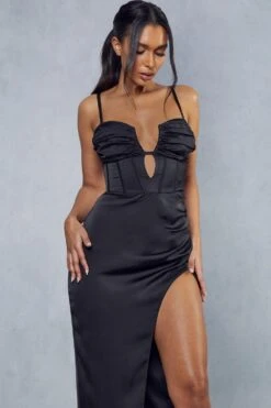 Premium Satin Corseted Plunge Split Leg Maxi Dress -BOW Clothing Shop black premium satin corseted plunge split leg maxi dress 4