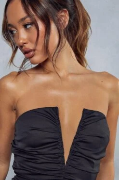 Premium V Bar Ruched Mini Dress -BOW Clothing Shop black premium v bar ruched mini dress 5