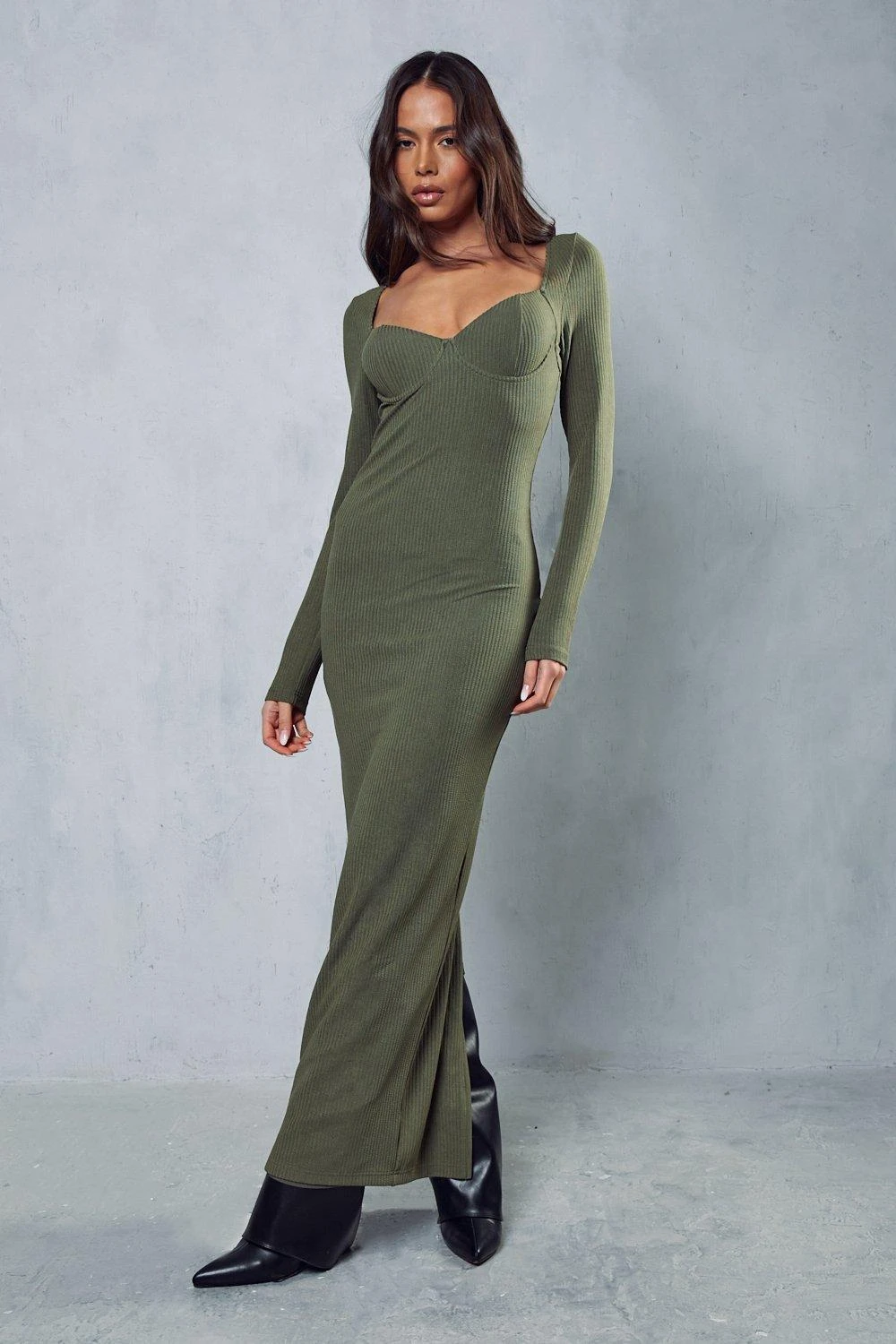 Ribbed Cupped Long Sleeve Maxi Dress 3 Ribbed Cupped Long Sleeve Maxi Dress